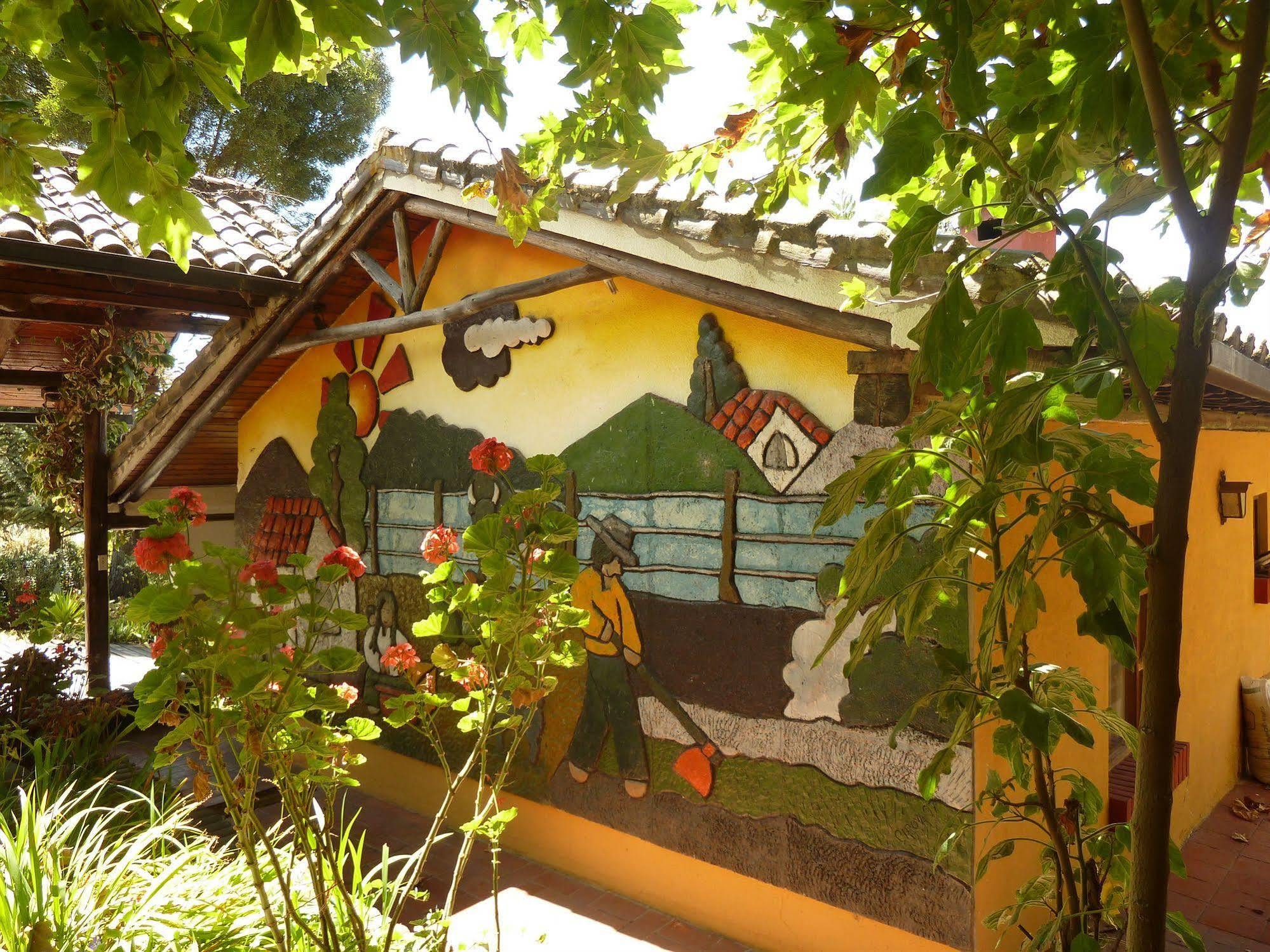 كايامبيه Hacienda Hosteria San Luis المظهر الخارجي الصورة