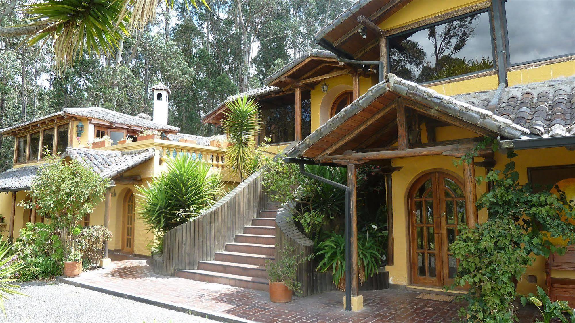 كايامبيه Hacienda Hosteria San Luis المظهر الخارجي الصورة
